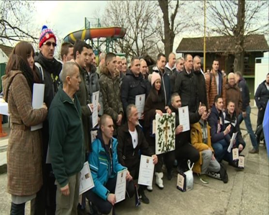 Bogojavljensko plivanje za časni krst 