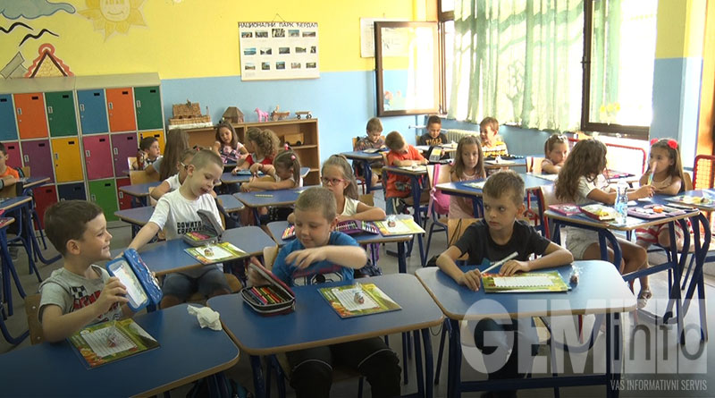 Đaci OŠ "Knez Lazar"