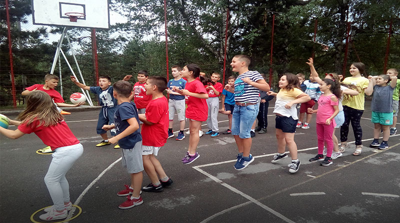 Prošlogodišnji-pobednici—odeljenje-III2,-OŠ-Miloje-Zakić,-na-nagradnoj-rekreativnoj-nastavi