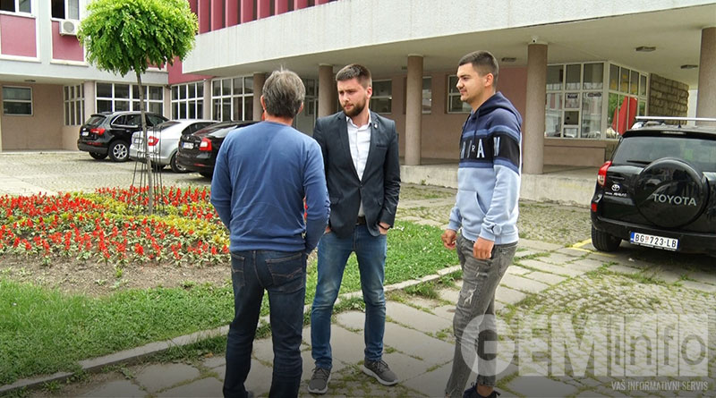 Pokret Dveri Lazarevac