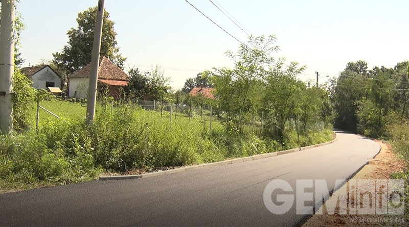 Novi asfalt u selu Lajkovac