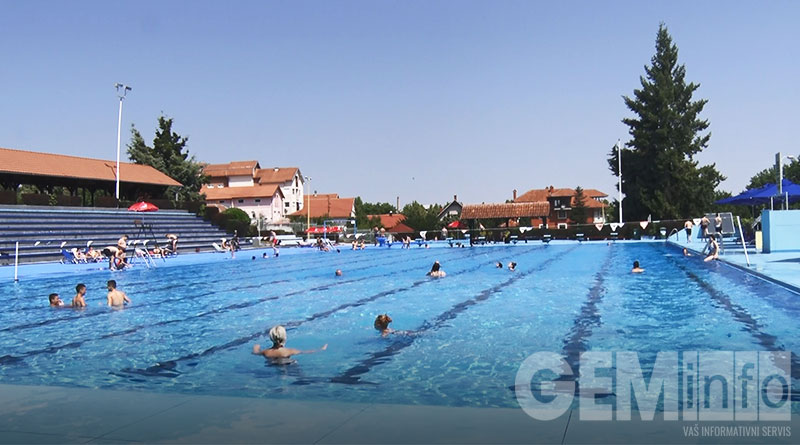 Gradski bazen u Lazarevcu