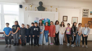 IMG-036cc42a475940c23df2757e75ad6e9f-V