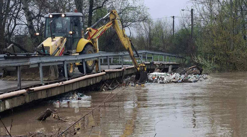 Uvedene mere odbrane od poplava u nekim delovima Srbije, u Obrenovcu redovna odbrana